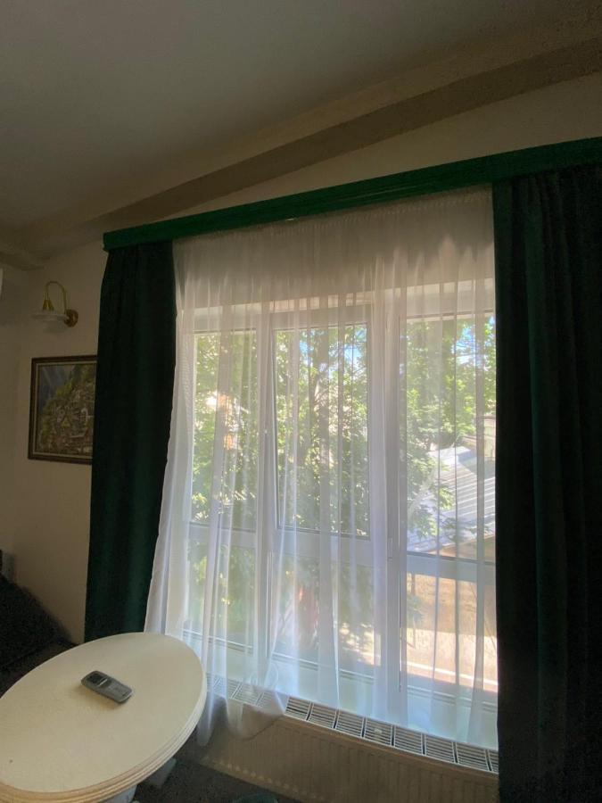 Fontush Boutique Hotel Ивано-Франковск Экстерьер фото