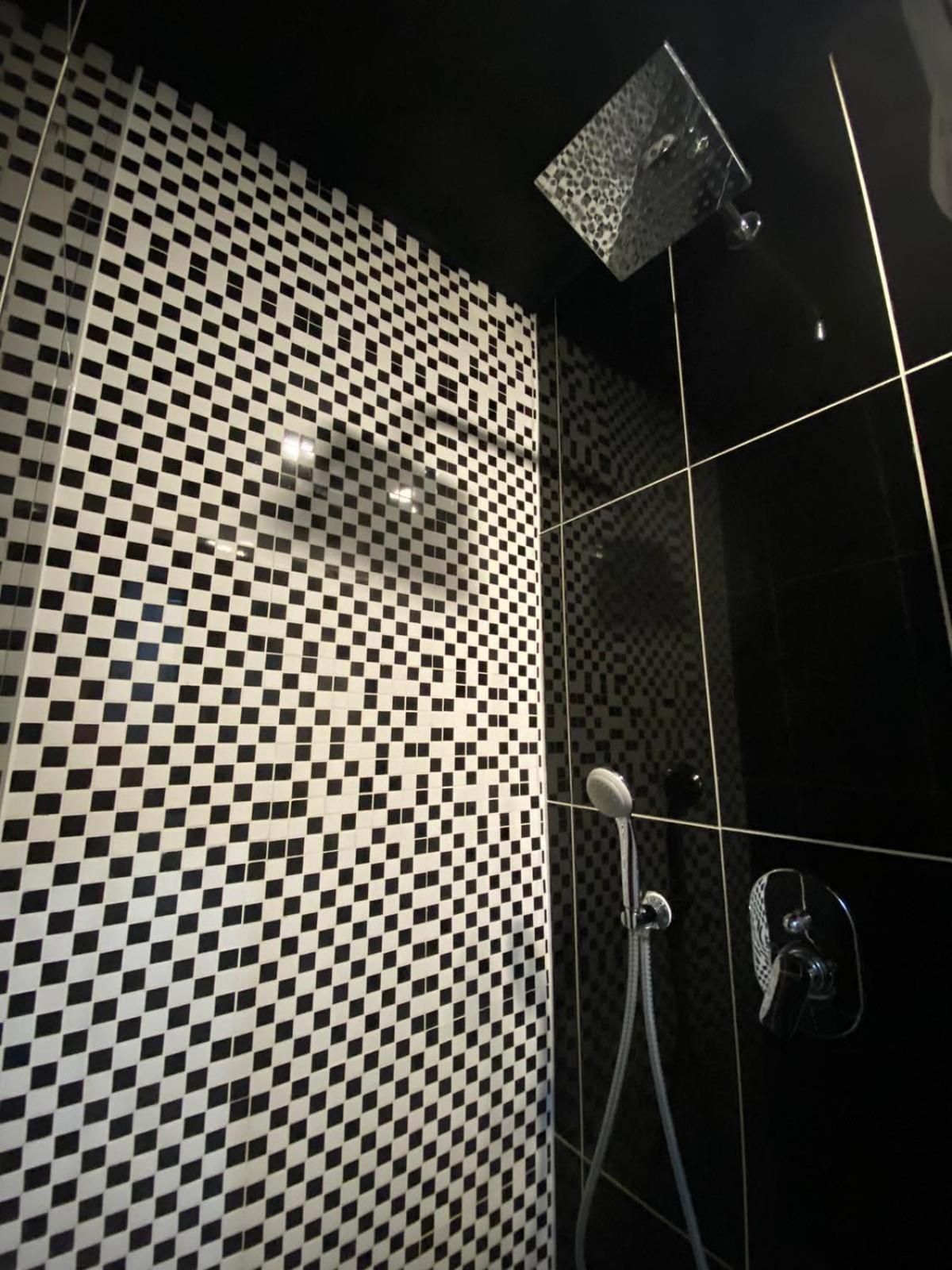 Fontush Boutique Hotel Ивано-Франковск Экстерьер фото